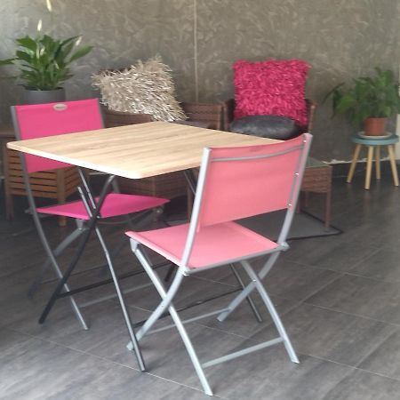 Ferienwohnung Chambre Pinky Elisabeth Proche Paris Stains Exterior foto